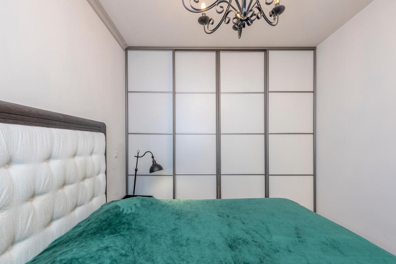 Luxury Gaono Apartments Vilnius Old Town I Self Check In I Free Private Parking 외부 사진