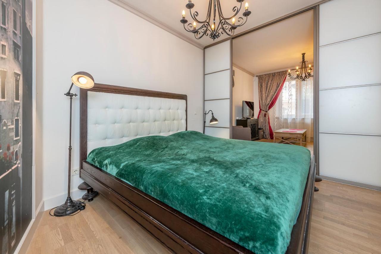 Luxury Gaono Apartments Vilnius Old Town I Self Check In I Free Private Parking 외부 사진
